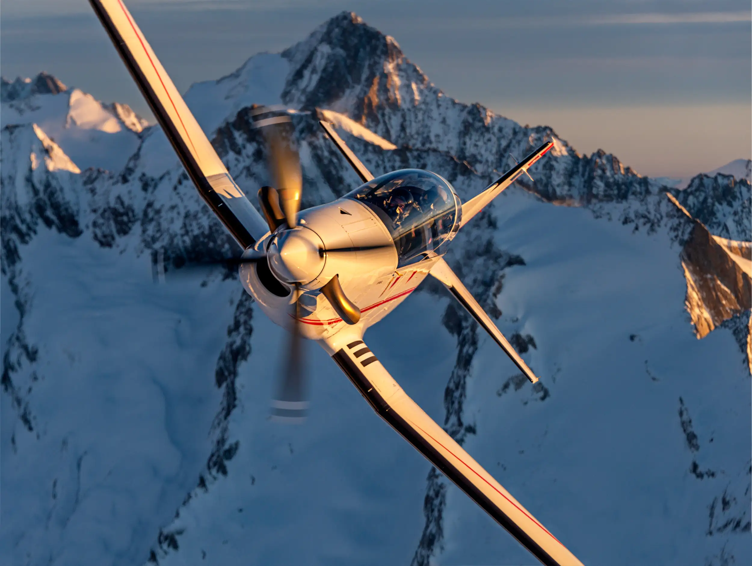 Pc 7 Pilatus PC-7 MKX – The Smart Basic Trainer for… | Pilatus Aircraft